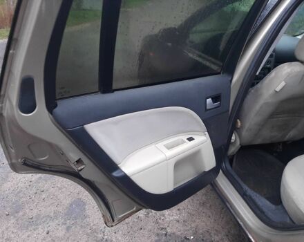 Черный Форд Мондео, объемом двигателя 0 л и пробегом 260 тыс. км за 1000 $, фото 7 на Automoto.ua