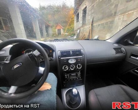 Черный Форд Мондео, объемом двигателя 2 л и пробегом 280 тыс. км за 4000 $, фото 2 на Automoto.ua