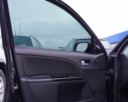 Черный Форд Мондео, объемом двигателя 2 л и пробегом 294 тыс. км за 3899 $, фото 17 на Automoto.ua