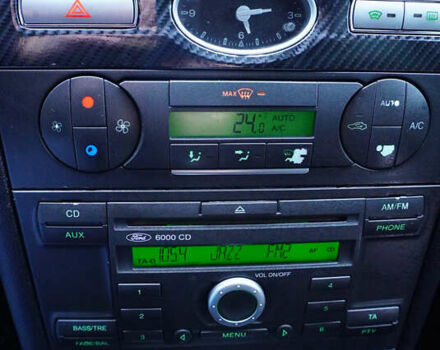 Черный Форд Мондео, объемом двигателя 2 л и пробегом 294 тыс. км за 3899 $, фото 27 на Automoto.ua