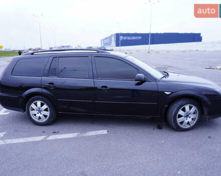 Черный Форд Мондео, объемом двигателя 2 л и пробегом 294 тыс. км за 3899 $, фото 11 на Automoto.ua