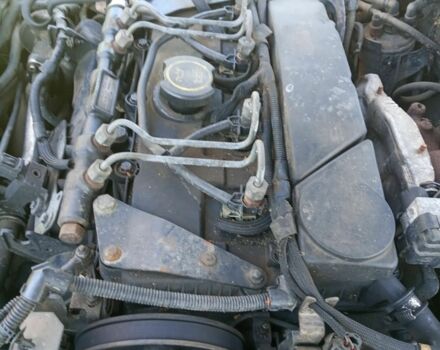 Черный Форд Мондео, объемом двигателя 2 л и пробегом 290 тыс. км за 1800 $, фото 10 на Automoto.ua