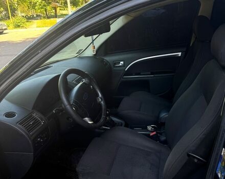 Черный Форд Мондео, объемом двигателя 2 л и пробегом 0 тыс. км за 4000 $, фото 2 на Automoto.ua