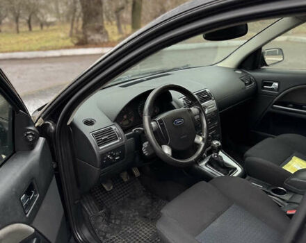 Черный Форд Мондео, объемом двигателя 1.98 л и пробегом 315 тыс. км за 3700 $, фото 17 на Automoto.ua