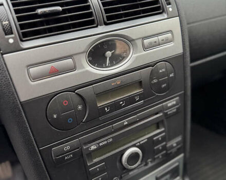 Черный Форд Мондео, объемом двигателя 1.98 л и пробегом 315 тыс. км за 3700 $, фото 20 на Automoto.ua