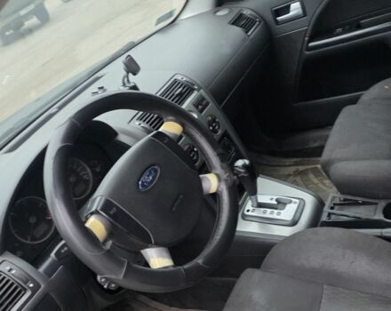 Черный Форд Мондео, объемом двигателя 2 л и пробегом 333 тыс. км за 1799 $, фото 16 на Automoto.ua