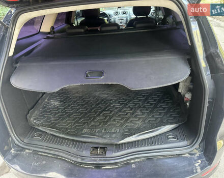 Черный Форд Мондео, объемом двигателя 2 л и пробегом 335 тыс. км за 5650 $, фото 4 на Automoto.ua