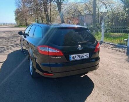 Черный Форд Мондео, объемом двигателя 1.6 л и пробегом 226 тыс. км за 6000 $, фото 3 на Automoto.ua