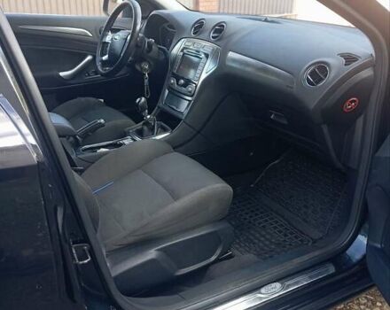 Чорний Форд Мондео, об'ємом двигуна 2 л та пробігом 317 тис. км за 4950 $, фото 8 на Automoto.ua