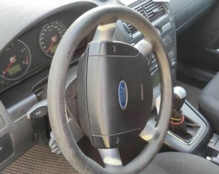 Чорний Форд Мондео, об'ємом двигуна 2 л та пробігом 260 тис. км за 5500 $, фото 5 на Automoto.ua