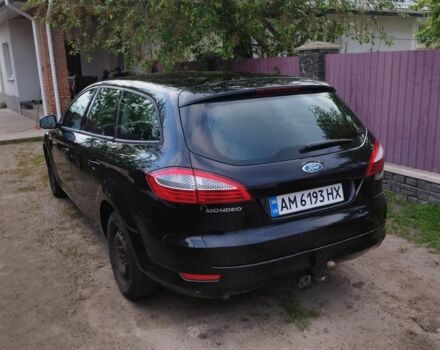 Черный Форд Мондео, объемом двигателя 1.6 л и пробегом 288 тыс. км за 6000 $, фото 4 на Automoto.ua