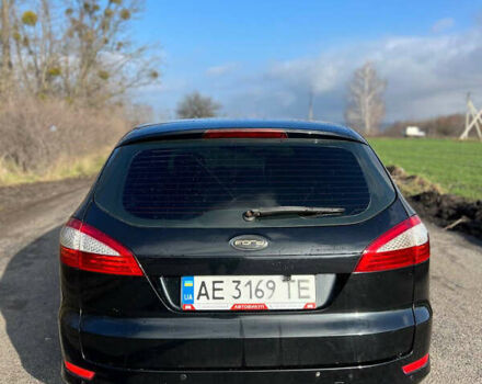 Черный Форд Мондео, объемом двигателя 2 л и пробегом 250 тыс. км за 6750 $, фото 3 на Automoto.ua