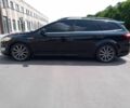 Черный Форд Мондео, объемом двигателя 2.2 л и пробегом 325 тыс. км за 7900 $, фото 3 на Automoto.ua