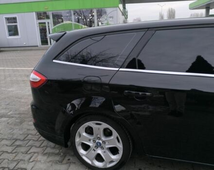 Черный Форд Мондео, объемом двигателя 1.8 л и пробегом 314 тыс. км за 7000 $, фото 2 на Automoto.ua