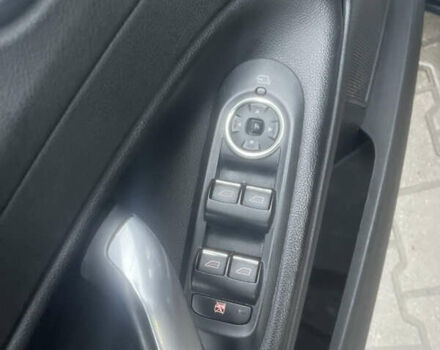 Черный Форд Мондео, объемом двигателя 2 л и пробегом 420 тыс. км за 6500 $, фото 13 на Automoto.ua