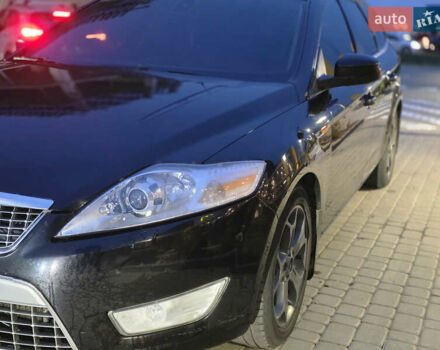 Черный Форд Мондео, объемом двигателя 2 л и пробегом 420 тыс. км за 6500 $, фото 3 на Automoto.ua