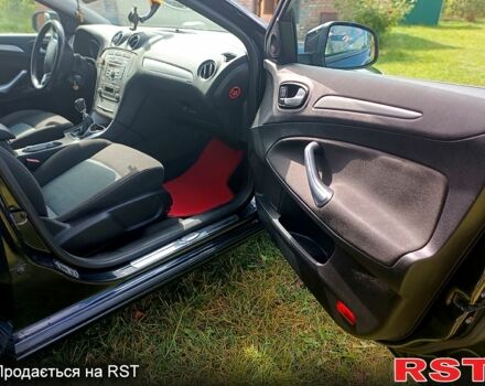 Черный Форд Мондео, объемом двигателя 1.8 л и пробегом 215 тыс. км за 6200 $, фото 4 на Automoto.ua