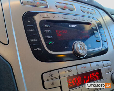 Черный Форд Мондео, объемом двигателя 2 л и пробегом 263 тыс. км за 7600 $, фото 15 на Automoto.ua