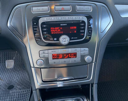 Черный Форд Мондео, объемом двигателя 2 л и пробегом 214 тыс. км за 7999 $, фото 15 на Automoto.ua