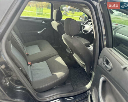 Чорний Форд Мондео, об'ємом двигуна 2 л та пробігом 285 тис. км за 4500 $, фото 15 на Automoto.ua