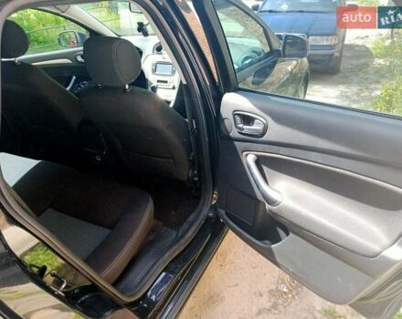 Чорний Форд Мондео, об'ємом двигуна 2 л та пробігом 340 тис. км за 7100 $, фото 5 на Automoto.ua