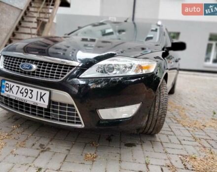 Черный Форд Мондео, объемом двигателя 2.18 л и пробегом 340 тыс. км за 8800 $, фото 6 на Automoto.ua