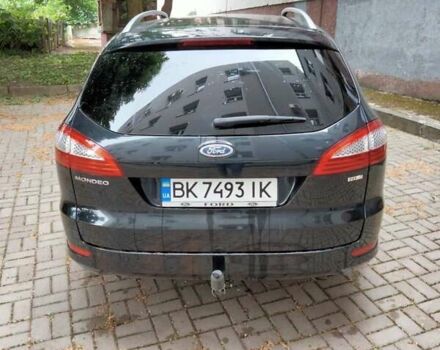 Черный Форд Мондео, объемом двигателя 2.18 л и пробегом 340 тыс. км за 8800 $, фото 9 на Automoto.ua
