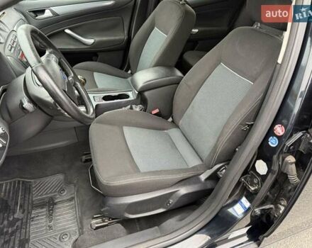 Черный Форд Мондео, объемом двигателя 2 л и пробегом 315 тыс. км за 4300 $, фото 7 на Automoto.ua