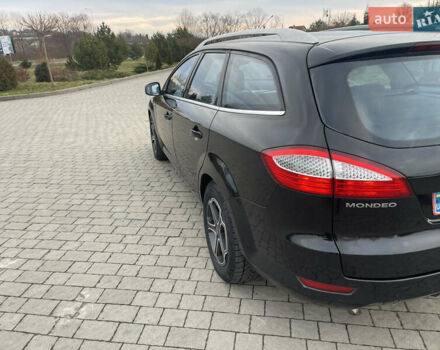 Черный Форд Мондео, объемом двигателя 2 л и пробегом 225 тыс. км за 6700 $, фото 19 на Automoto.ua