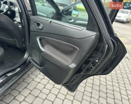 Чорний Форд Мондео, об'ємом двигуна 2 л та пробігом 285 тис. км за 4500 $, фото 16 на Automoto.ua