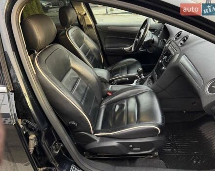 Чорний Форд Мондео, об'ємом двигуна 1.56 л та пробігом 300 тис. км за 6500 $, фото 34 на Automoto.ua