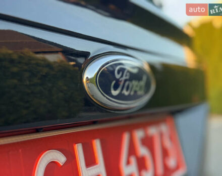 Черный Форд Мондео, объемом двигателя 1.6 л и пробегом 232 тыс. км за 8899 $, фото 21 на Automoto.ua