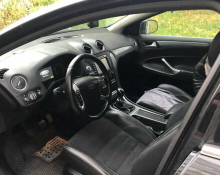 Черный Форд Мондео, объемом двигателя 1.6 л и пробегом 237 тыс. км за 7700 $, фото 7 на Automoto.ua