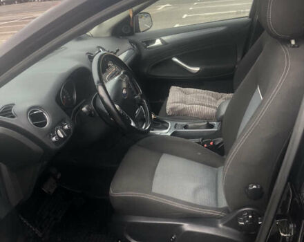 Черный Форд Мондео, объемом двигателя 2 л и пробегом 320 тыс. км за 8200 $, фото 5 на Automoto.ua