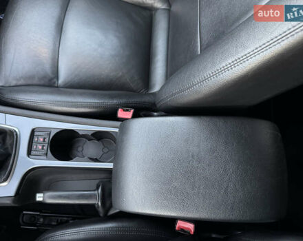 Черный Форд Мондео, объемом двигателя 1.6 л и пробегом 232 тыс. км за 8899 $, фото 60 на Automoto.ua