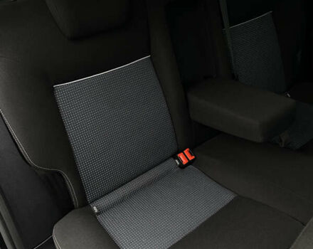 Чорний Форд Мондео, об'ємом двигуна 1.6 л та пробігом 190 тис. км за 7100 $, фото 44 на Automoto.ua