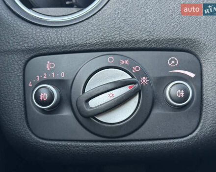 Черный Форд Мондео, объемом двигателя 1.6 л и пробегом 232 тыс. км за 8899 $, фото 43 на Automoto.ua