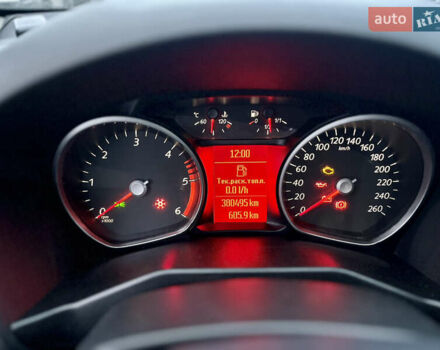 Черный Форд Мондео, объемом двигателя 1.56 л и пробегом 380 тыс. км за 5900 $, фото 25 на Automoto.ua