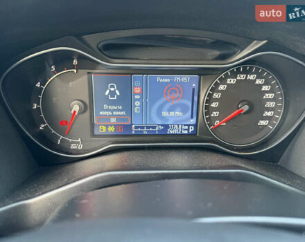 Чорний Форд Мондео, об'ємом двигуна 2 л та пробігом 245 тис. км за 7300 $, фото 8 на Automoto.ua