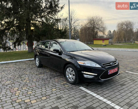 Чорний Форд Мондео, об'ємом двигуна 2 л та пробігом 245 тис. км за 7300 $, фото 2 на Automoto.ua