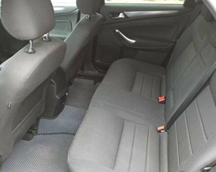 Чорний Форд Мондео, об'ємом двигуна 2 л та пробігом 326 тис. км за 8500 $, фото 15 на Automoto.ua