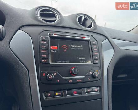 Черный Форд Мондео, объемом двигателя 1.6 л и пробегом 232 тыс. км за 8999 $, фото 55 на Automoto.ua