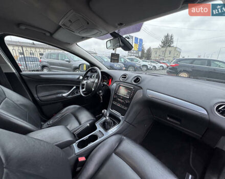 Черный Форд Мондео, объемом двигателя 1.6 л и пробегом 232 тыс. км за 8999 $, фото 30 на Automoto.ua