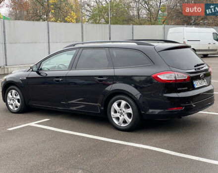 Чорний Форд Мондео, об'ємом двигуна 1.6 л та пробігом 190 тис. км за 7100 $, фото 4 на Automoto.ua
