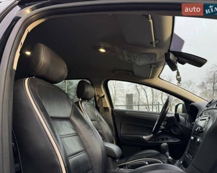 Чорний Форд Мондео, об'ємом двигуна 1.56 л та пробігом 300 тис. км за 6500 $, фото 35 на Automoto.ua