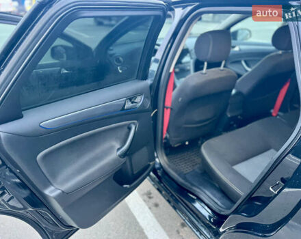 Черный Форд Мондео, объемом двигателя 1.56 л и пробегом 380 тыс. км за 5900 $, фото 9 на Automoto.ua