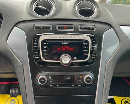 Черный Форд Мондео, объемом двигателя 1.6 л и пробегом 212 тыс. км за 7700 $, фото 12 на Automoto.ua