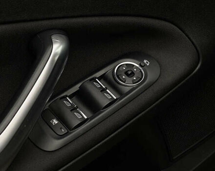 Чорний Форд Мондео, об'ємом двигуна 1.6 л та пробігом 190 тис. км за 7100 $, фото 32 на Automoto.ua