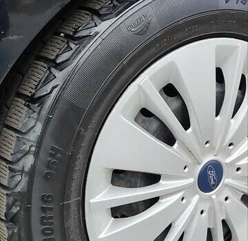 Чорний Форд Мондео, об'ємом двигуна 1.56 л та пробігом 277 тис. км за 8200 $, фото 8 на Automoto.ua