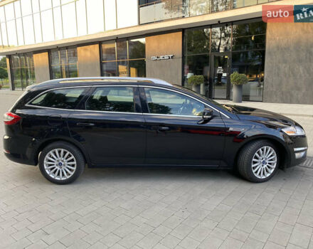 Черный Форд Мондео, объемом двигателя 2 л и пробегом 280 тыс. км за 7000 $, фото 4 на Automoto.ua